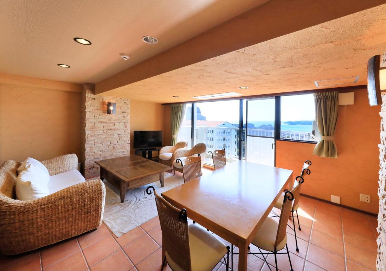 Katsuura Hilltop Hotel & Residence المظهر الخارجي الصورة